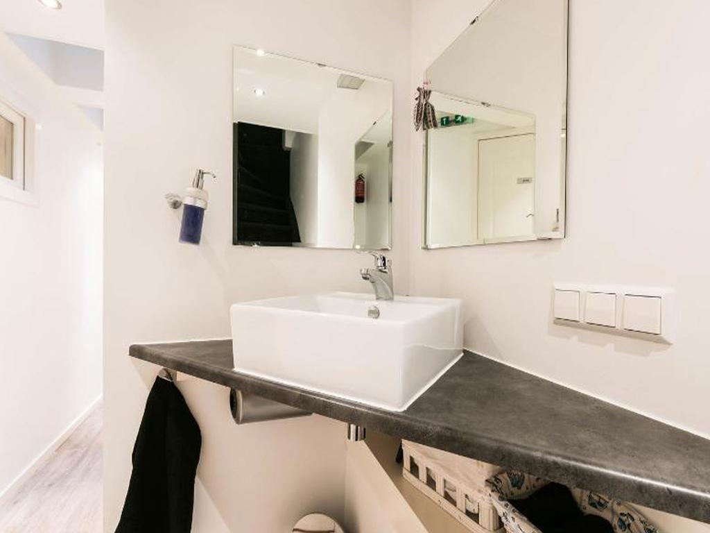 Lovely Canal Apartment Amsterdam Ngoại thất bức ảnh